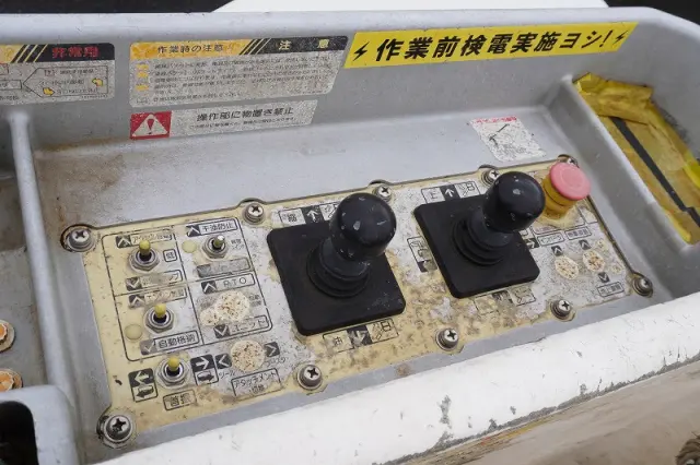 日野 デュトロ TKG-XZU600X(2WD)の写真29