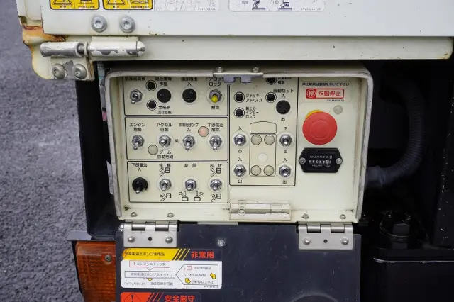 日野 デュトロ TKG-XZU600X(2WD)の写真33