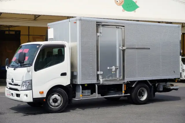 日野 デュトロ 2KG-XZU710M(2WD)の写真1