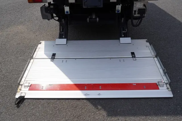 日野 デュトロ 2KG-XZU710M(2WD)の写真24