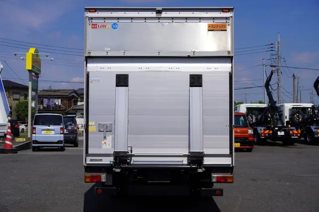 日野 デュトロ 2RG-XZU710M(2WD)の写真4
