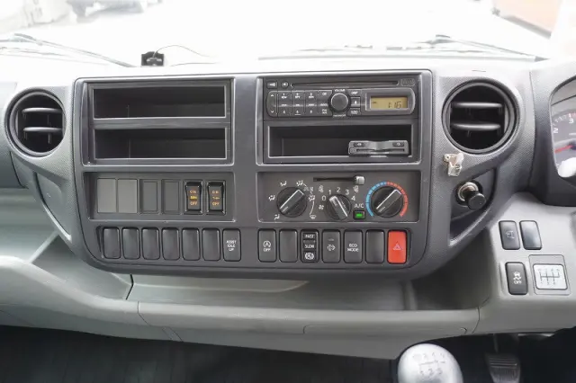 日野 デュトロ TKG-XZU710M(2WD)の写真31