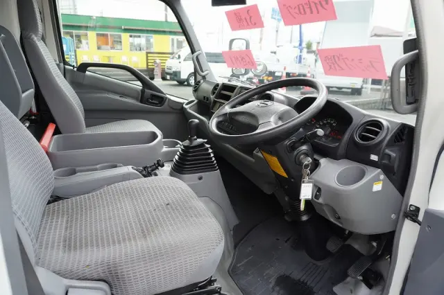 日野 デュトロ TKG-XZU710M(2WD)の写真37
