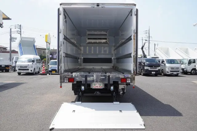 日野 レンジャー 2KG-FD2ABG(2WD)の写真21