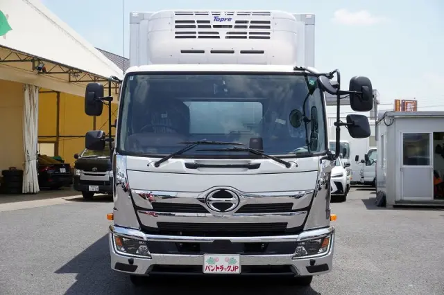 日野 レンジャー 2KG-FD2ABG(2WD)の写真2