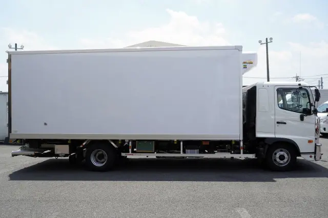 日野 レンジャー 2KG-FD2ABG(2WD)の写真5