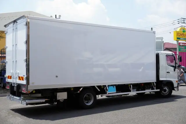日野 レンジャー 2KG-FD2ABG(2WD)の写真8