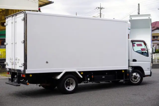 三菱 キャンター TKG-FEA50(2WD)の写真8