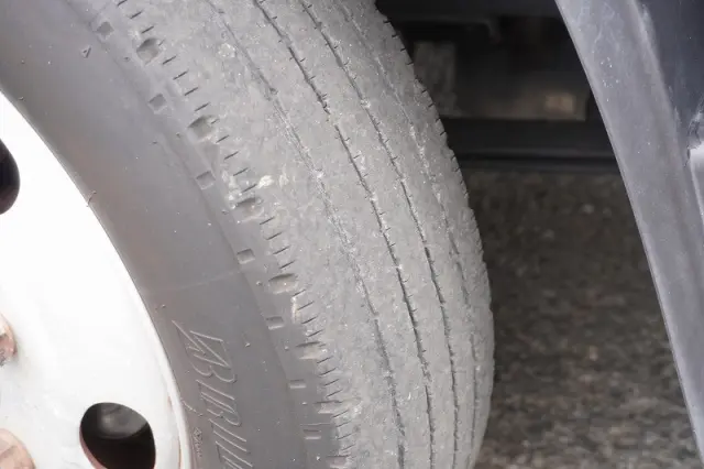 三菱 キャンター TKG-FEA50(2WD)の写真9