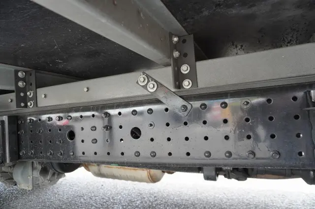 三菱 キャンター TKG-FEA50(2WD)の写真12