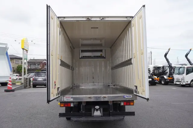 三菱 キャンター TKG-FEA50(2WD)の写真23