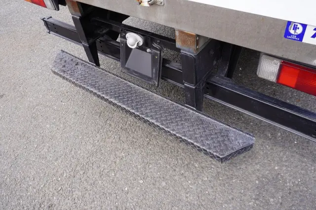 三菱 キャンター TKG-FEA50(2WD)の写真26
