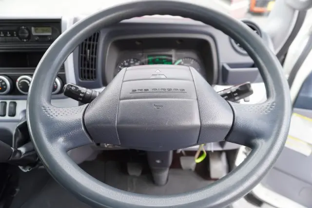 三菱 キャンター TKG-FEA50(2WD)の写真28