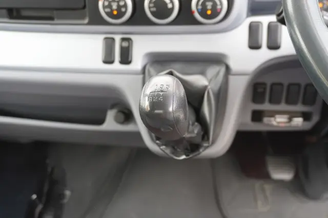 三菱 キャンター TKG-FEA50(2WD)の写真29