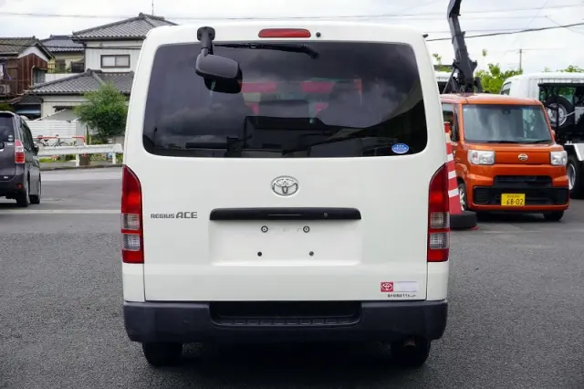 トヨタ その他(トヨタ) CBF-TRH200V(2WD)の写真4
