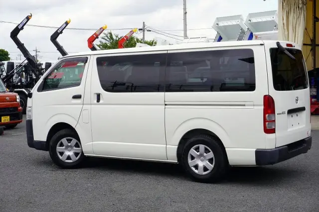 トヨタ その他(トヨタ) CBF-TRH200V(2WD)の写真7