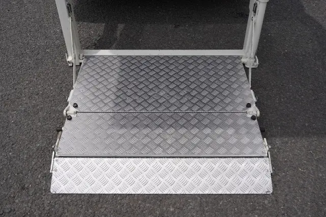 トヨタ その他(トヨタ) CBF-TRH200V(2WD)の写真19