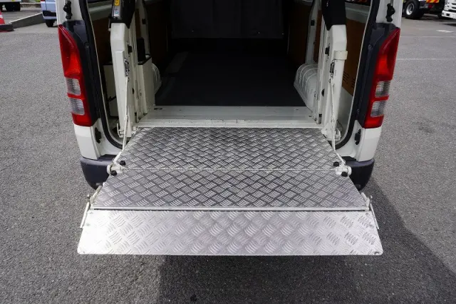 トヨタ その他(トヨタ) CBF-TRH200V(2WD)の写真22