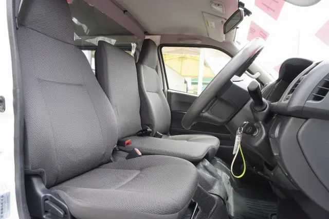 トヨタ その他(トヨタ) CBF-TRH200V(2WD)の写真34