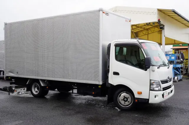 日野 デュトロ TKG-XZU720M(2WD)の写真6
