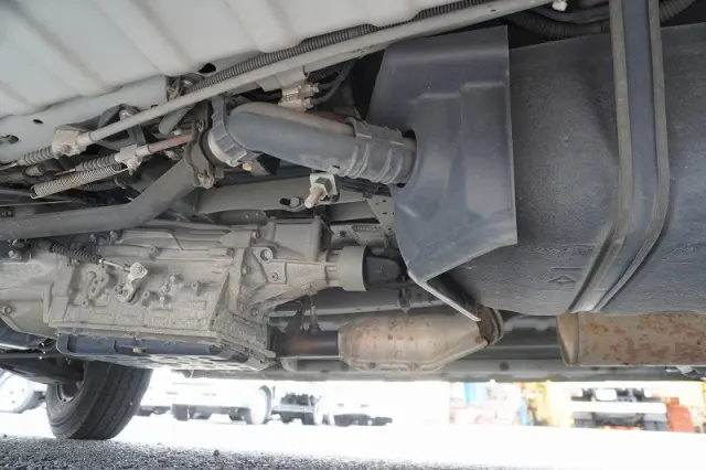 トヨタ ハイエースバン CBF-TRH200K(2WD)の写真13
