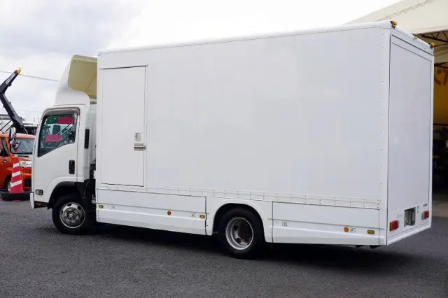 いすゞ エルフ TPG-NPS85AN(4WD)の写真7
