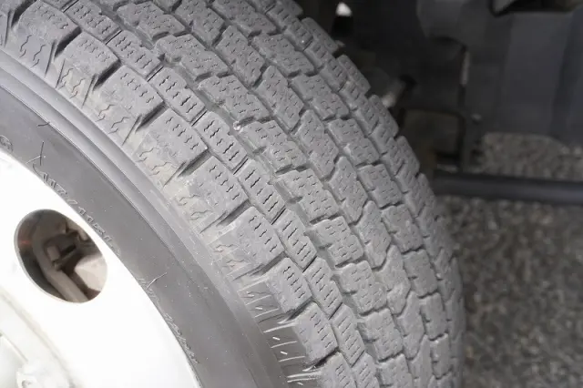 いすゞ エルフ TPG-NPS85AN(4WD)の写真10