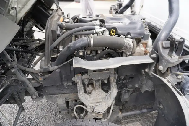 いすゞ エルフ TPG-NPS85AN(4WD)の写真15