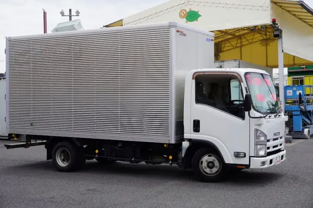 いすゞ エルフ TKG-NLR85AN(2WD)の写真6