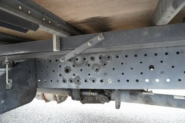 いすゞ エルフ TKG-NLR85AN(2WD)の写真12