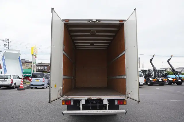 いすゞ エルフ TKG-NLR85AN(2WD)の写真24