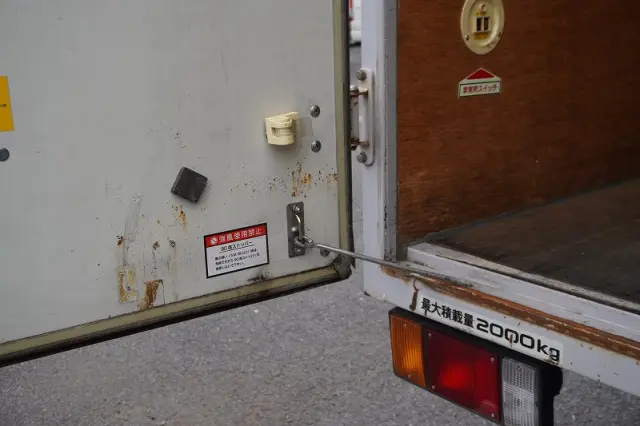 いすゞ エルフ TKG-NLR85AN(2WD)の写真25