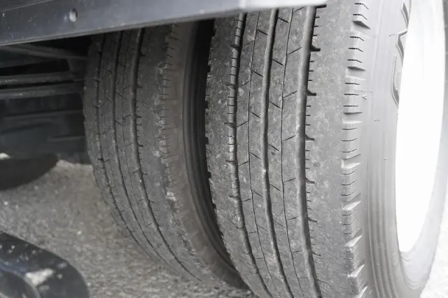 日野 デュトロ 2RG-XZU655M(2WD)の写真10