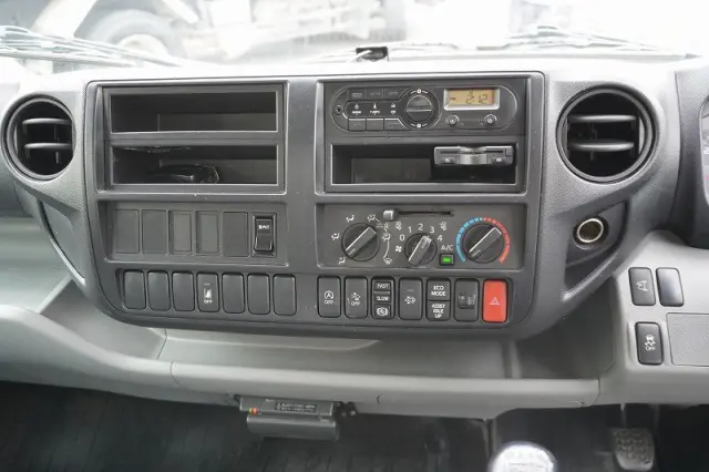 日野 デュトロ TKG-XZU712M(2WD)の写真31