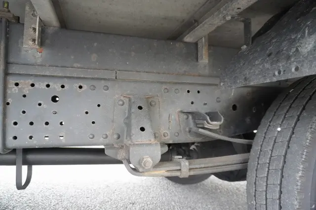 いすゞ エルフ 2RG-NPR88AN(2WD)の写真11