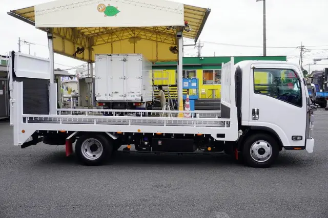日産 アトラス 2RG-APR88AN(2WD)の写真5