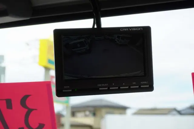 いすゞ エルフ 2RG-NPR88YN(2WD)の写真42