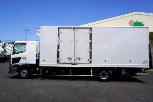 日野 レンジャー 2KG-FD2ABG(2WD)の写真3
