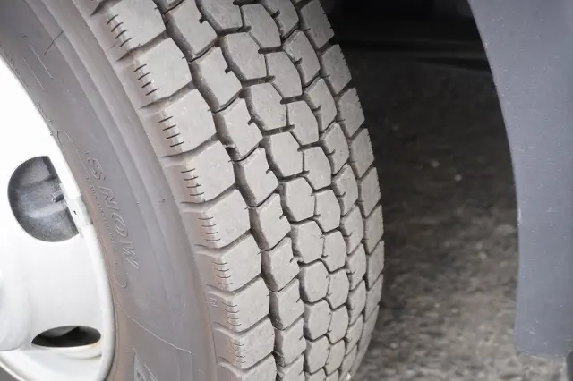 日野 レンジャー 2KG-FD2ABG(2WD)の写真10