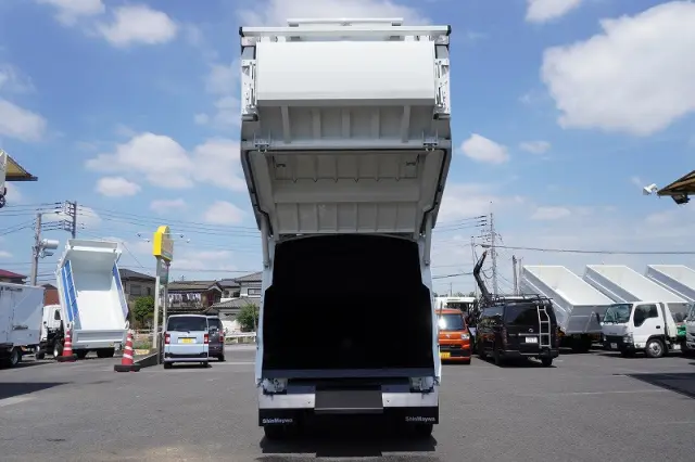 三菱 ファイター 2KG-FK72F(2WD)の写真26