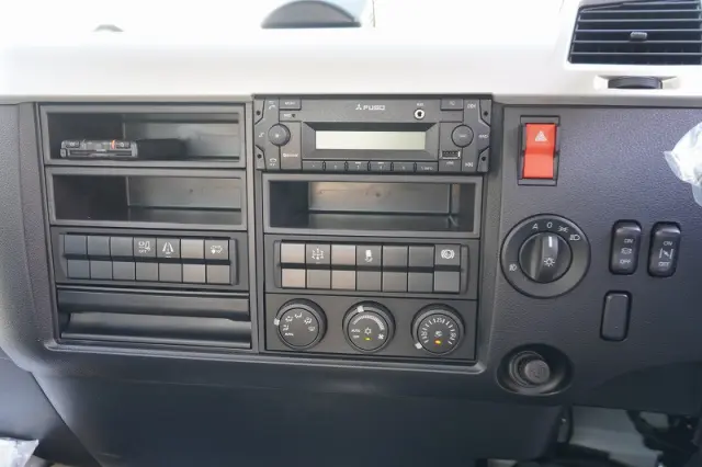 三菱 ファイター 2KG-FK72F(2WD)の写真31