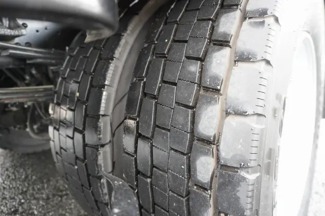 三菱 ファイター 2KG-FK62FZ(2WD)の写真10