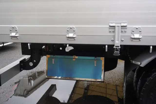 三菱 ファイター 2KG-FK62FZ(2WD)の写真21