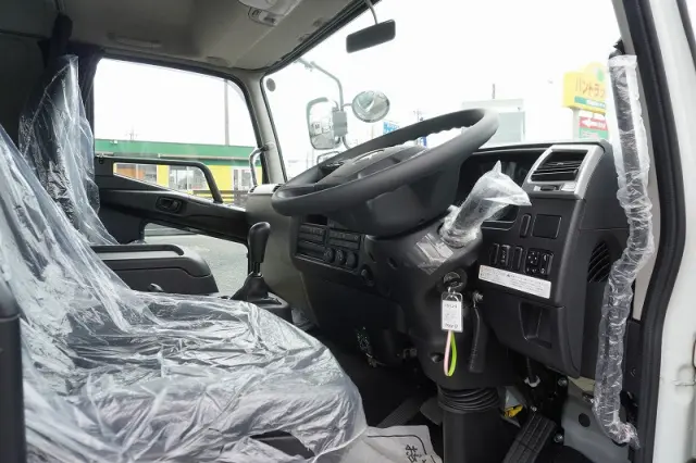三菱 ファイター 2KG-FK62FZ(2WD)の写真41