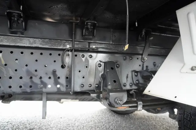いすゞ エルフ TPG-NPR85AN(2WD)の写真11