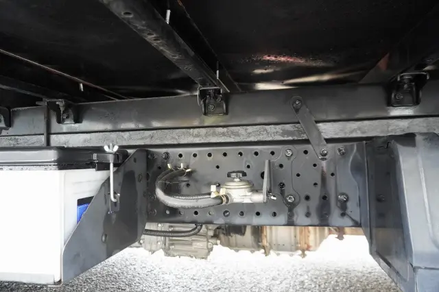 いすゞ エルフ TPG-NPR85AN(2WD)の写真12