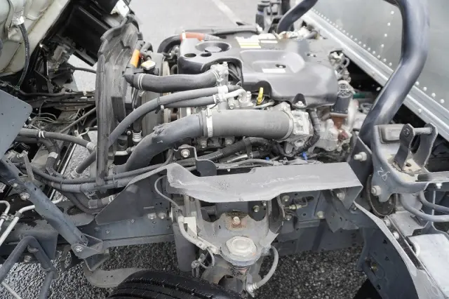 いすゞ エルフ TPG-NPR85AN(2WD)の写真14
