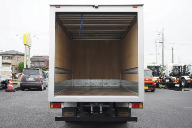 いすゞ エルフ TPG-NPR85AN(2WD)の写真17