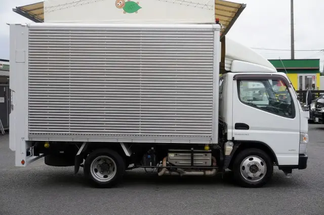 三菱 キャンター TPG-FDA50(4WD)の写真5