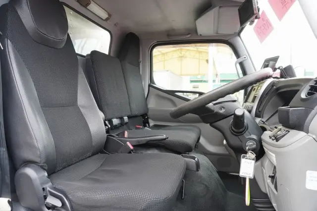 三菱 キャンター TPG-FDA50(4WD)の写真41